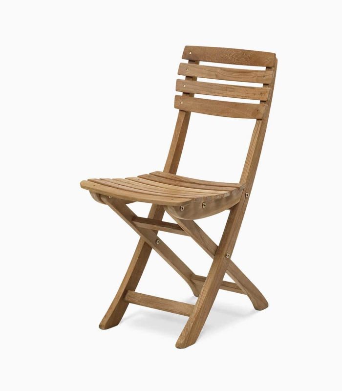 Classic wooden chair – Image 1